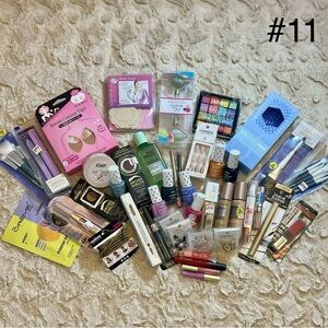 Multiples Women's Beauty Collection - Vibrant Assortment